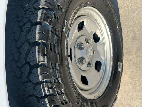 Used 2017 RAM 1500 Tradesman w/ Popular Equipment Group RWD image 33