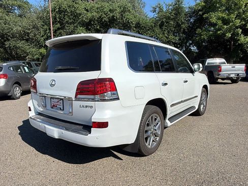 Used 2015 Lexus LX 570 4WD image 5