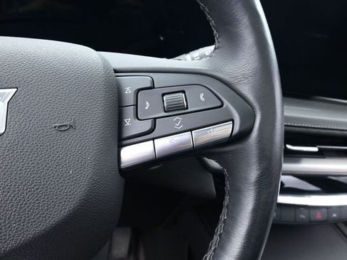 Used 2024 Cadillac XT4 Premium Luxury FWD image 31