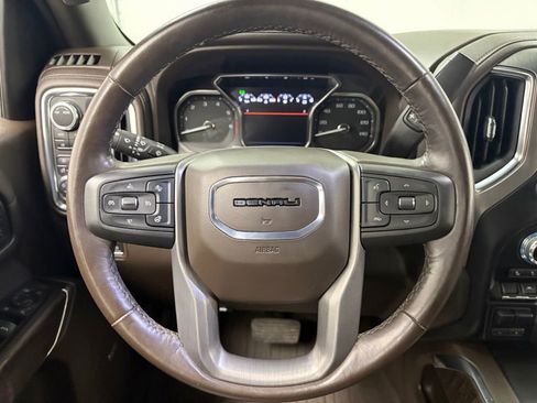 Used 2022 GMC Sierra 1500 Denali w/ Driver Alert Package II AWD/4WD image 21