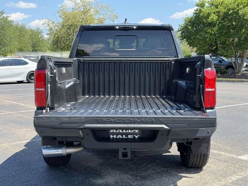 Certified 2024 Toyota Tacoma Limited w/ Limited Package (LT) AWD/4WD image 15