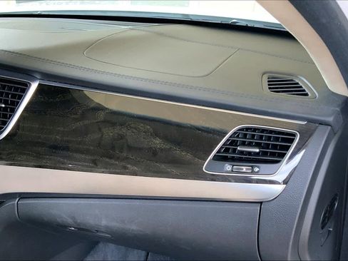 Used 2014 Hyundai Equus Ultimate image 18