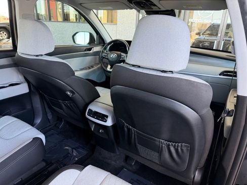 Used 2022 Hyundai Palisade SEL w/ Cargo Package FWD image 34