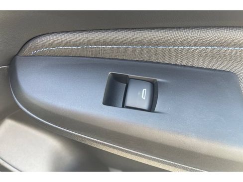 Used 2026 Buick Envista Sport Touring w/ Convenience I Package FWD image 22
