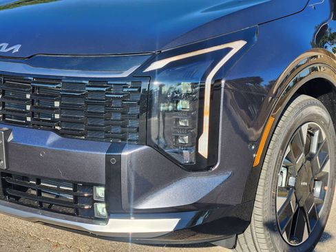 New 2026 Kia Sportage SX image 7