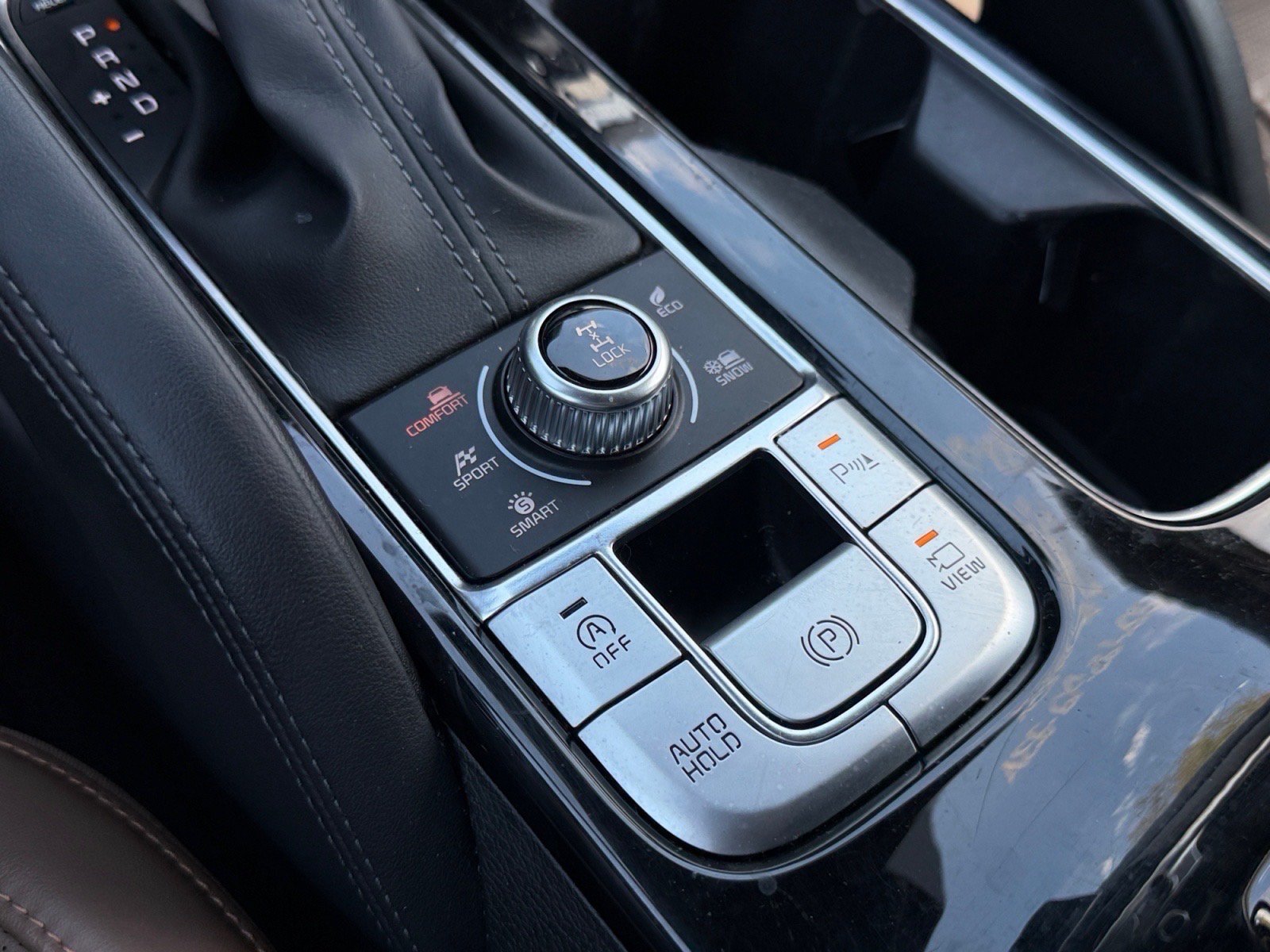 Used 2022 Kia Telluride SX w/ SX Prestige Package AWD/4WD image 26