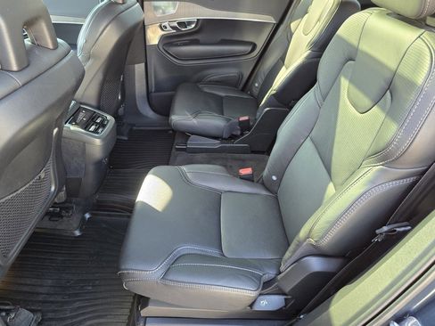 Used 2021 Volvo XC90 T6 Inscription w/ Lounge Package image 23