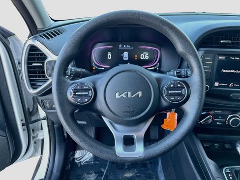 Certified 2024 Kia Soul LX w/ Option Group 015 FWD image 18