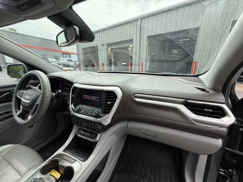 Used 2020 GMC Acadia SLT w/ Driver Alert Package II AWD/4WD image 15