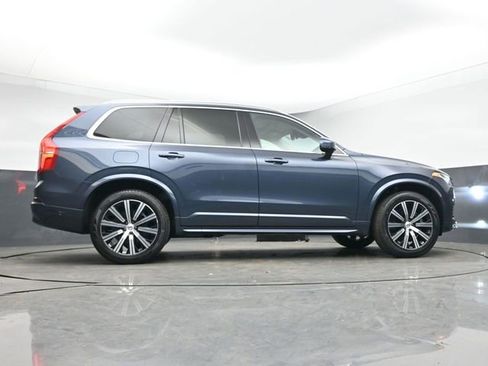 Used 2023 Volvo XC90 B6 Core w/ Climate Package image 41