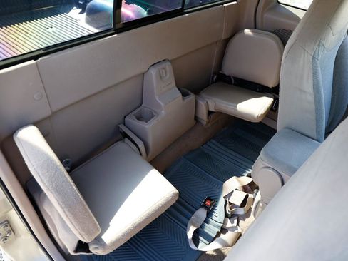 Used 2002 Ford Ranger XL image 14