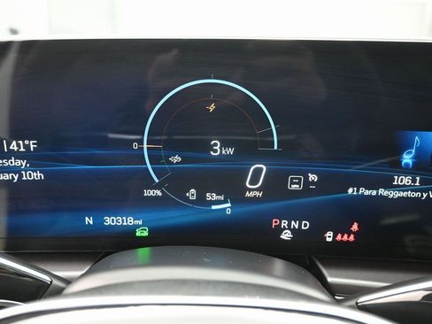 Used 2024 Cadillac Lyriq Tech image 17