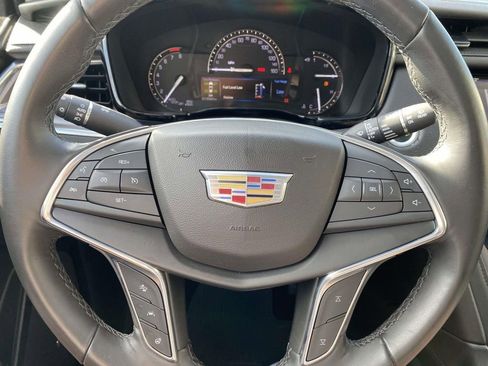 Used 2019 Cadillac XT5 Luxury image 35
