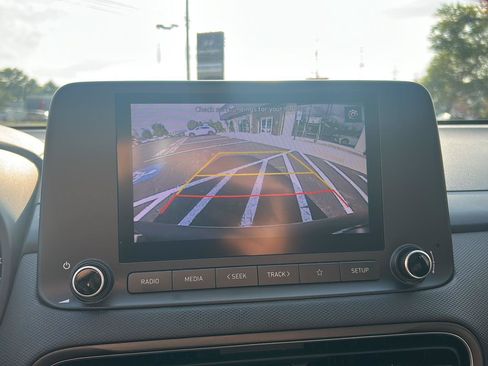 Certified 2022 Hyundai Kona SE AWD/4WD image 21
