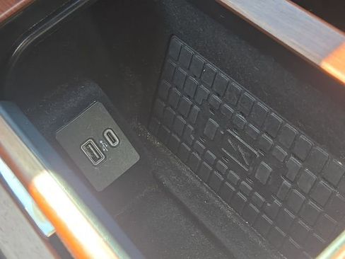 Used 2022 Lincoln Navigator Reserve image 27