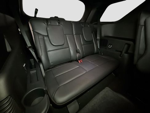 New 2026 Ford Explorer ST-Line AWD/4WD image 34