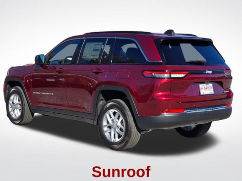 New 2025 Jeep Grand Cherokee Laredo X w/ Luxury Tech Group I image 20