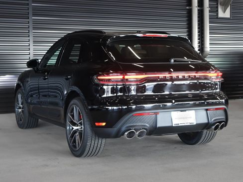 New 2026 Porsche Macan S image 3