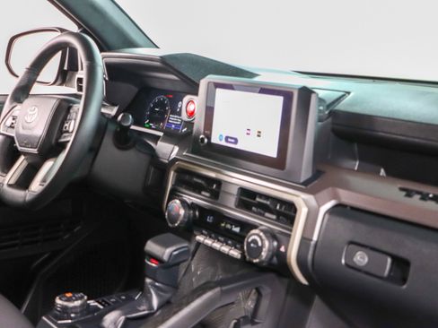 Used 2024 Toyota Tacoma TRD Off-Road AWD/4WD image 26