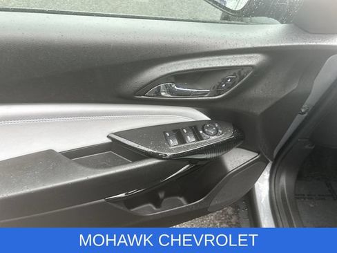 Used 2025 Chevrolet Trax LT w/ Driver Confidence Package FWD image 22