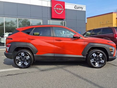Used 2024 Hyundai Kona SEL AWD/4WD image 7