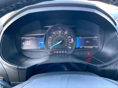 Used 2023 Ford Edge Titanium image 23