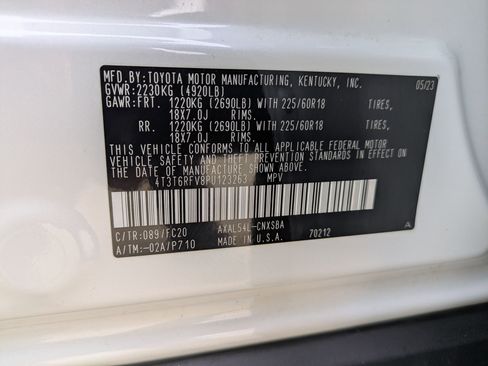 Used 2023 Toyota RAV4 SE w/ Convenience Package image 34