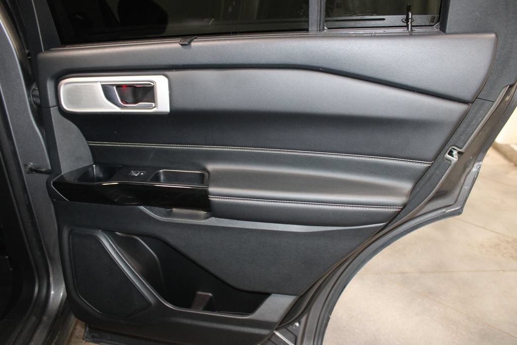 Used 2021 Ford Explorer ST w/ Equipment Group 401A AWD/4WD image 37