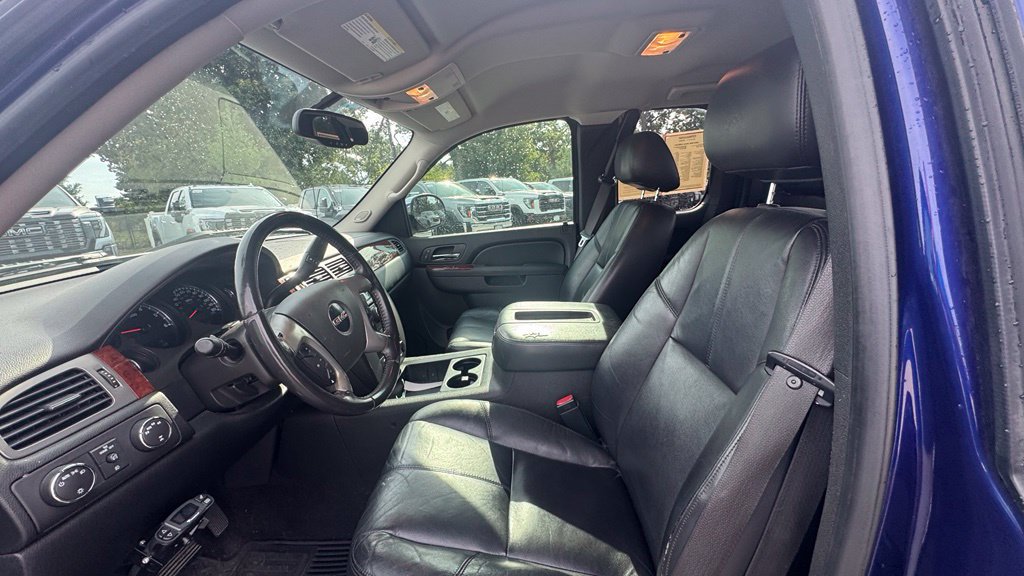 Used 2010 GMC Sierra 1500 SLT AWD/4WD image 12