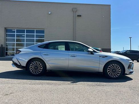 Used 2026 Hyundai Sonata SEL image 9