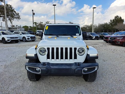 Used 2018 Jeep Wrangler Unlimited Sahara w/ LED Lighting Group image 8