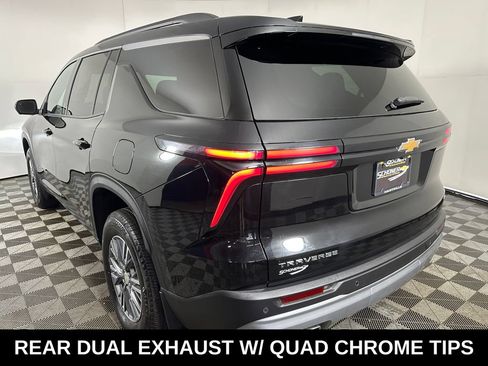 Used 2024 Chevrolet Traverse LT w/ LPO, Floor Liner Package FWD image 3