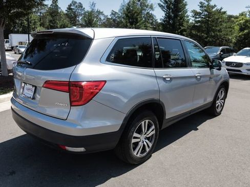Used 2017 Honda Pilot EX-L image 8