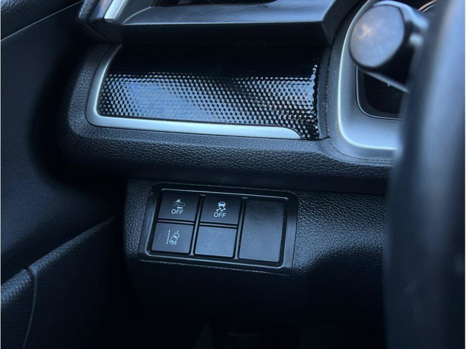 Used 2019 Honda Civic Sport image 17