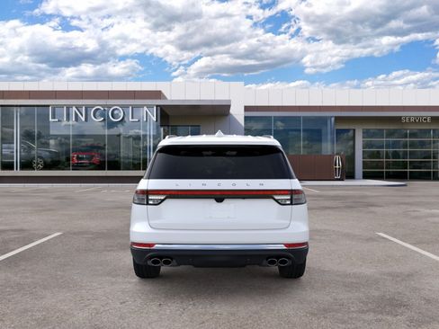 New 2026 Lincoln Aviator AWD image 5