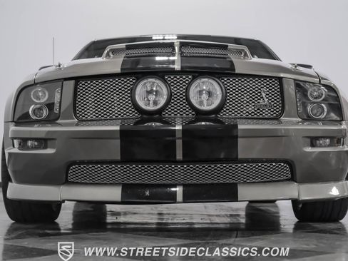 Used 2005 Ford Mustang GT image 31