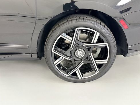 New 2026 Rolls-Royce Cullinan Black Badge AWD/4WD image 30
