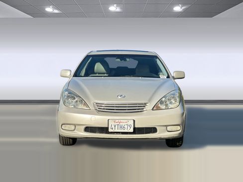 Used 2002 Lexus ES 330 image 5