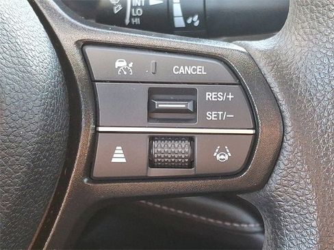 Used 2023 Honda Accord EX image 22