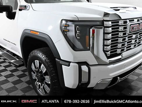 New 2026 GMC Sierra 3500 Denali w/ Denali Reserve Package image 36