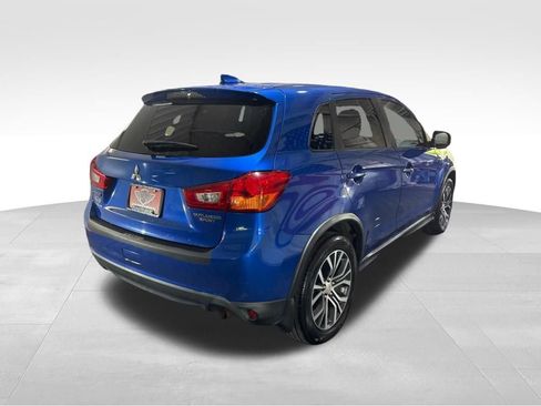 Used 2017 Mitsubishi Outlander Sport ES FWD image 5