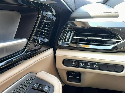 Used 2024 Acura MDX FWD w/ Technology Package image 20