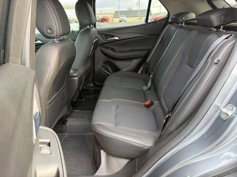 Used 2022 Buick Encore GX Preferred w/ Cold Weather Comfort Package AWD/4WD image 28