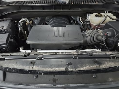 Used 2021 Chevrolet Tahoe Z71 w/ Z71 Signature Package image 13