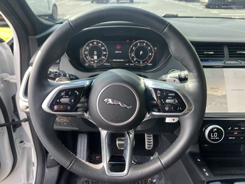 Used 2024 Jaguar E-PACE R-Dynamic SE AWD/4WD image 21