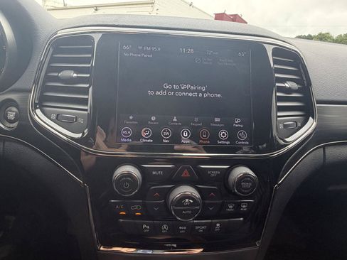 Used 2020 Jeep Grand Cherokee Limited X AWD/4WD image 17