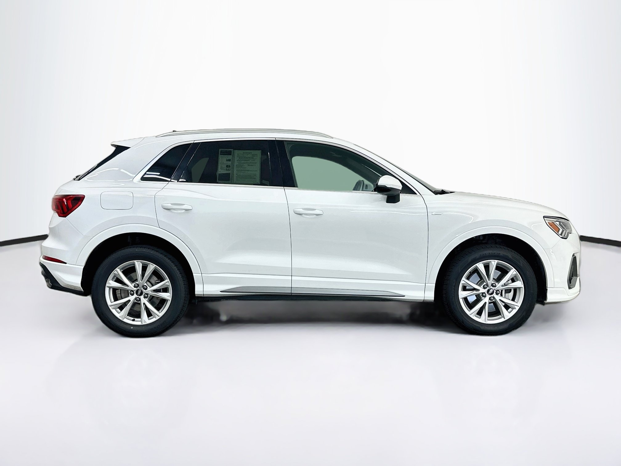 Used 2025 Audi Q3 2.0T Premium AWD/4WD image 10