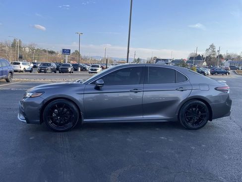 Used 2021 Toyota Camry XSE w/ Navigation Package image 3