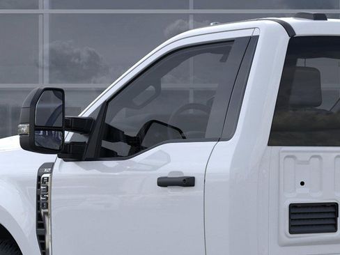 New 2026 Ford F350 XLT image 21