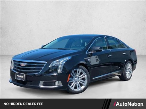 Used 2019 Cadillac XTS Luxury FWD image 1